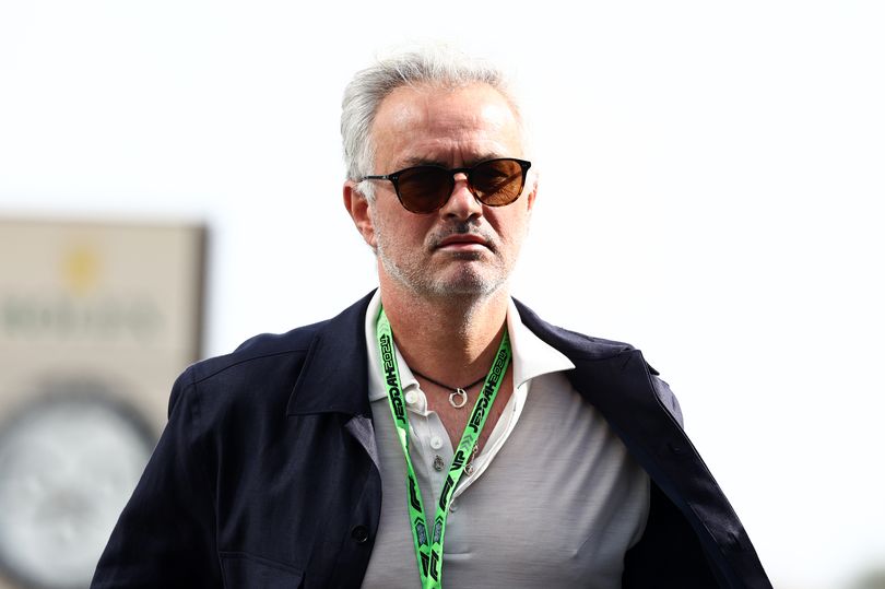 Liverpool face Jose Mourinho hurdle with Man United transfer battle as stance emerges