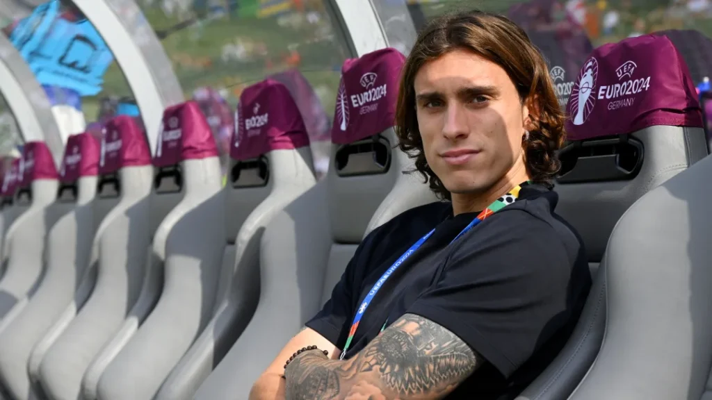 Riccardo Calafiori ‘only wants Arsenal’ as €50m transfer nears