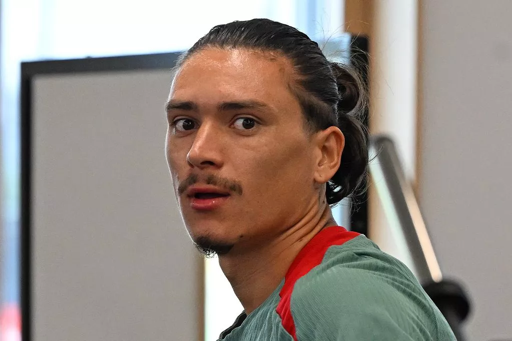 Darwin Nunez faces new Liverpool challenge as shock punishment exposes problem