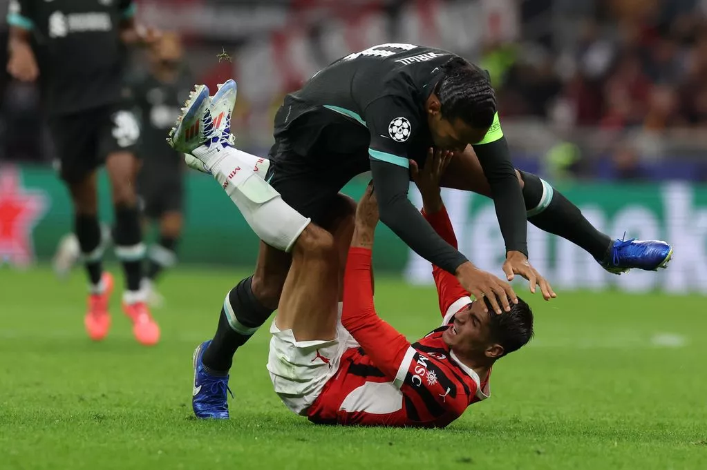 Alvaro Morata feels full fume of Liverpool man as Darwin Nunez and Andy Robertson react