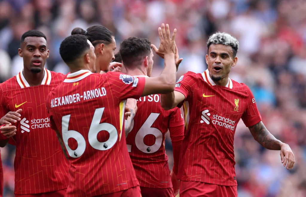Tony Cascarino says Liverpool have a ‘very special’ player who now finds football ‘quite easy’
