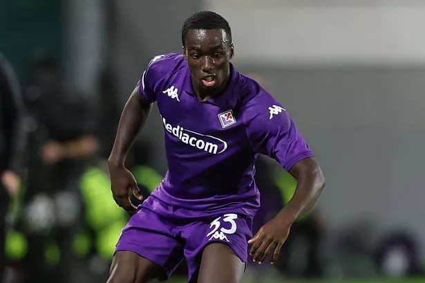 Liverpool ‘consider’ £21m bid for defender as familiar transfer route emerges