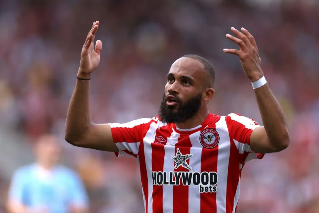 Liverpool told to sign Premier League star in red hot form to replace Mohamed Salah