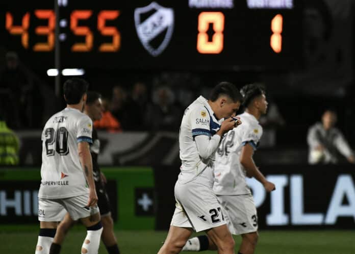 “My Dream Move” – Argentinian Forward Responds to Liverpool Transfer Rumours