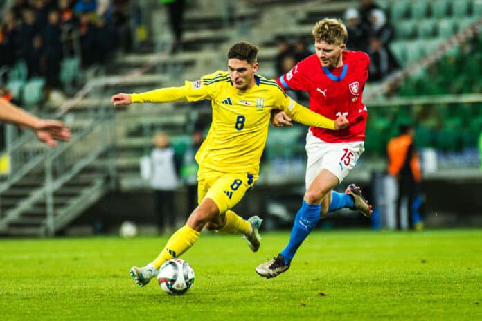 Report: Liverpool to ‘Intensify’ Their Interest in £55m Midfielder – Analysis