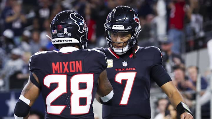 TEXANS TROLL COWBOYS WITH SAVAGE 3-WORD MESSAGE AFTER MONDAY NIGHT MASSACRE!