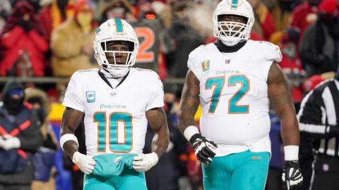 Dolphins $90 million superstar trolls former team ahead of playoff push