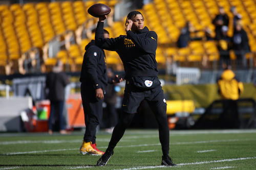 Ryan Clark Urges Steelers To Re-Sign Justin Fields Over Russell Wilson – Here is his reason