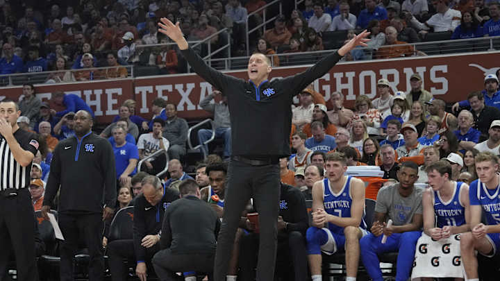 Kentucky Wildcats’ Loss to Texas Longhorns Exposes Urgent Need for Healthy Roster
