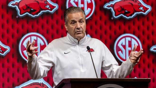 CALIPARI UNLEASHES BOMBSHELL: ‘I Was Holding Back at Kentucky, But Arkansas is Where My Heart Truly Is……