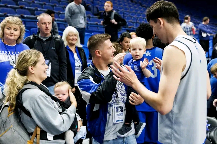 Mark Pope Just Proved Why He’s the Perfect Kentucky Coach — Fans Can’t Stop Talking About It