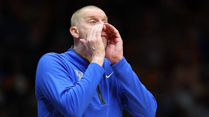 Can Kentucky Pull Off a Recruiting Shock and Land This Five-Star Forward?