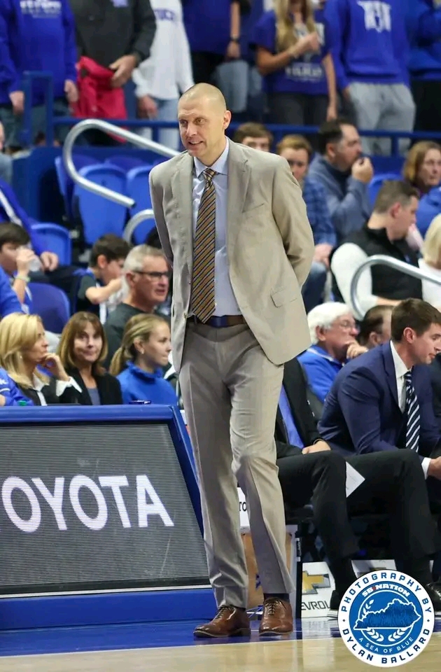 The Single Decision Mark Pope Made Against Valparaiso That Changed the Game and Left Every Kentucky Fan Buzzing for Hours