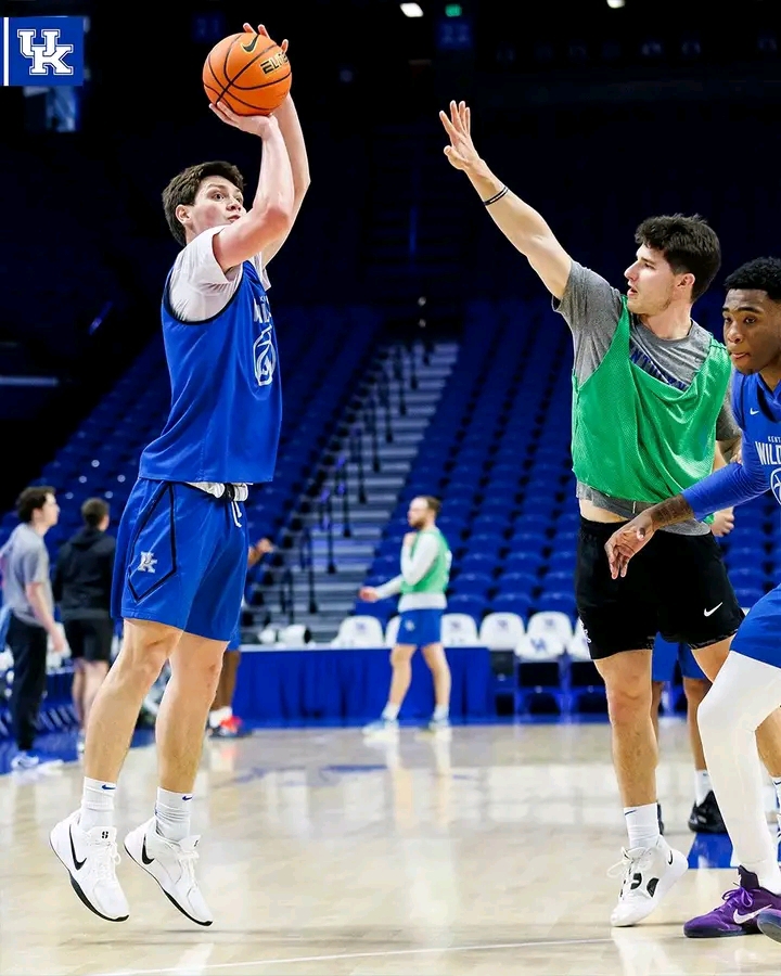 Behind the Scenes at Kentucky Practice: What Coaches Are Seeing Ahead of Valparaiso That Has Everyone Talking