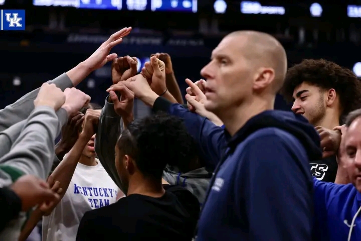 Wildcat Nation Erupts: Mark Pope Drops the Update Everyone Wanted Ahead of the Huge Gonzaga Showdown!