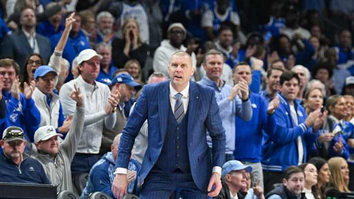 Kentucky’s $22 Million Roster Has One Big Problem: No Identity