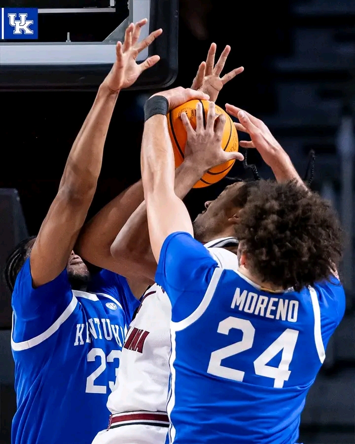 Kentucky Fans Won’t Stop Talking About This One Pope Adjustment