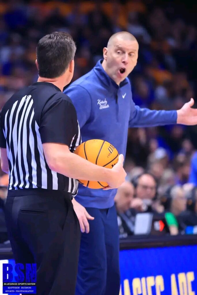 Kentucky Fans Are Fuming After Florida Pulls Off This ‘Illegal’ Move—And the Refs Didn’t Help