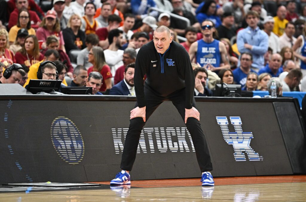 Kentucky Basketball in Crisis? Goose Givens Says Roster Rebuild Can’t Wait