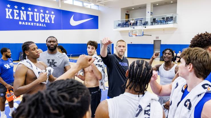 Mark Pope Just Revealed Something Big About Kentucky’s Roster—and Fans Didn’t See It Coming
