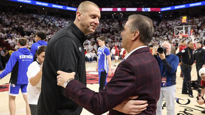 Mark Pope Has One Last Chance to Stop John Calipari From Winning This Recruiting Battle