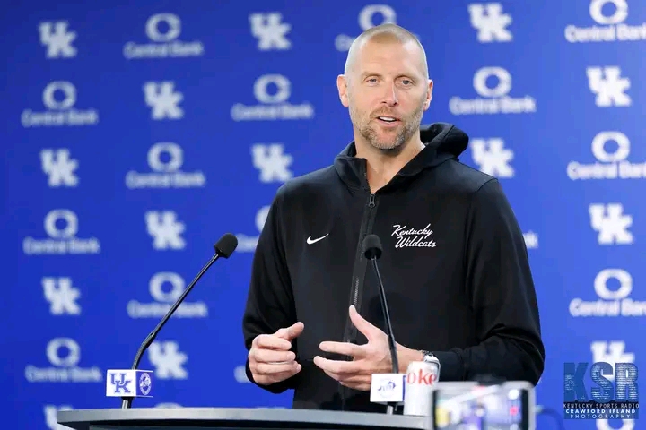 BIG Kentucky Reveal: Mark Pope Names the ONE Thing His Team Is Doing Better Than Expected