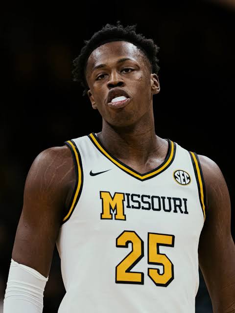 Kentucky Fans Can Stop Worrying — The Answer to Mark Mitchell’s Departure Was Already on the Roster