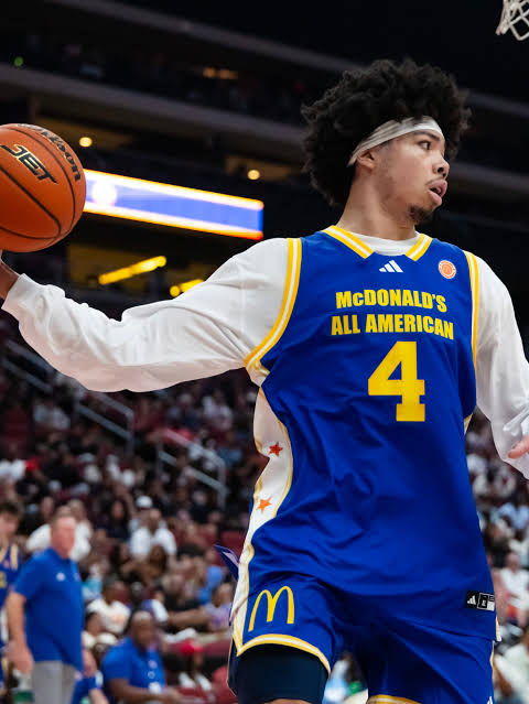 Tyran Stokes Just Added ANOTHER Twist to the Kentucky-Kansas Showdown